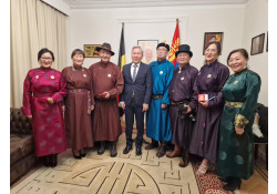 Төрийн одон, медалиар шагнав