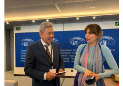 Элчин сайд Л.Болд Европын парламентын гишүүн, Гадаад бодлогын байнгын хорооны дэд дарга Хана Муротой уулзав