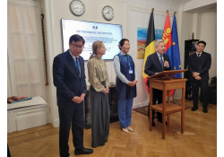 Улсын Их Хурлын гишүүн П.Наранбаяр, Х.Баасанжаргал нар хэвлэлийн төлөөлөгчдийн хамт Элчин сайдын яаманд зочлов