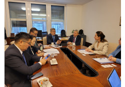 ЭЛЧИН САЙД Л.БОЛД ТӨВ ЕВРОПЫН ЧӨЛӨӨТ ХУДАЛДААНЫ ХЭЛЭЛЦЭЭРИЙН НАРИЙН БИЧГИЙН ДАРГА НАРЫН ГАЗРЫН ЗАХИРАЛ ПРАНВЕРА КАСТРАТИТЭЙ УУЛЗАВ