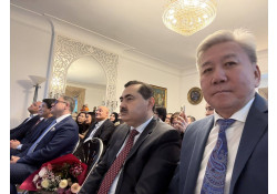 Элчин сайд Л.Болд дурсгалын арга хэмжээнд оролцов.