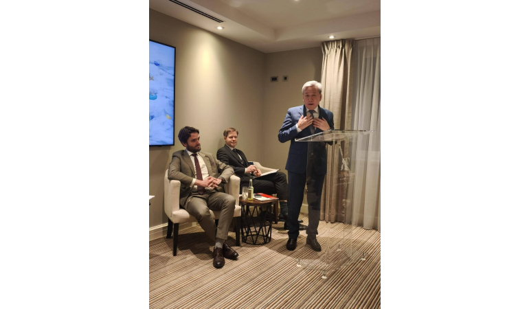 Элчин сайд Л.Болд “Олон Туйлт Дэлхий дэх Эдийн засгийн дипломат харилцаа" сэдэвт хэлэлцүүлэгт уригдан оролцож Монгол улсын байр суурийг илэрхийлж илтгэл тавилаа.