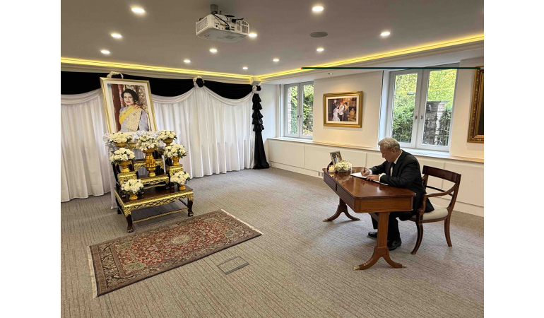 Элчин сайд Л.Болд эмгэнэл илэрхийлэв